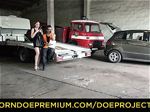 BROKEDOWN honeys - bootylicious red-haired plumbs truck driver
